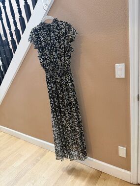 MSK Black Floral Maxi Dress with Ruffled Short Sleeves